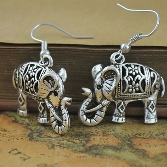 Any 4/$25! Antiqued Silver Elephant Boho Drop Earrings - Picture 2 of 6